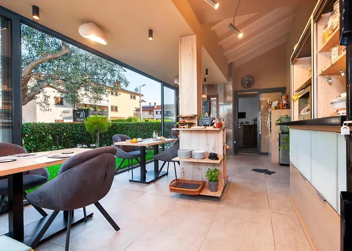 Πανσιόν Milli Ρόβινι